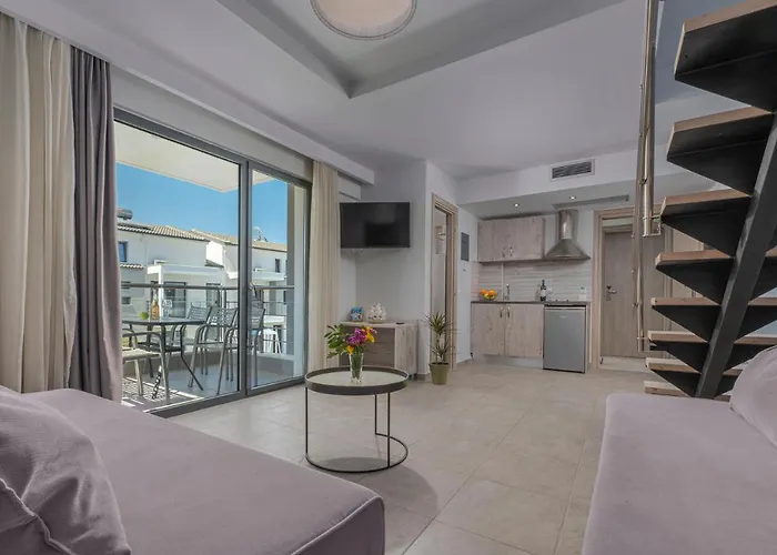 Adonis Luxury Village 佩科霍里